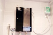 快速清洗热水器内胆的方法（简单易行的清洗技巧及注意事项）