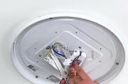 带网关吸顶灯拆卸步骤是什么？