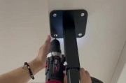 投影仪线隐藏支架的安装方法是什么？