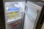 冰箱内漏的原因及解决方法（保持冰箱密封关键）