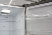 探究冰柜老结霜的原因与解决方法（解密冰柜结霜问题的源头与应对策略）