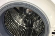 三星洗衣机冷水清洗方法（冷水清洗的好处和正确操作流程）
