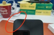 苹果手机拍照出现小瑕疵的原因是什么？