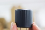 带刺头的充电器名称是什么？这种充电器的特点是什么？
