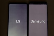 iPhone屏幕出现条纹一直闪问题的处理方法（解决iPhone屏幕条纹闪烁的有效方法）