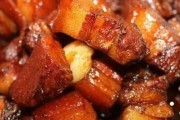 红烧肉怎么做吃又简单（美味可口的红烧肉料理）