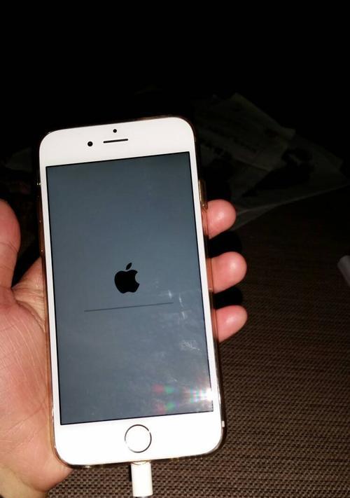 iPhone如何强制重启？（掌握所有iPhone型号的强制重启方法，解决各种故障！）