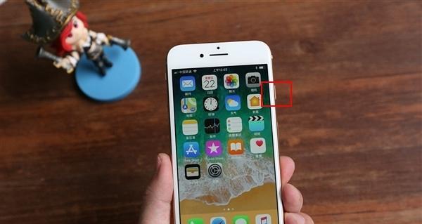 iPhone悬浮按钮操作全攻略（学会一招，让操作更高效！）