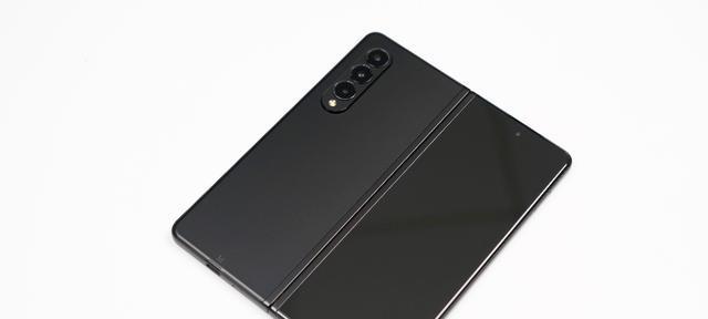 官翻机与原装的区别（全面对比，了解两者的优劣势）