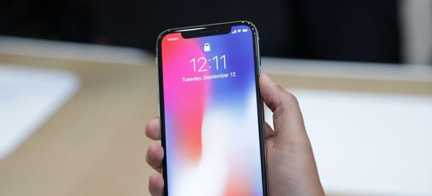 玩转iPhone热点（如何通过修改iPhone热点名称，将其变成你喜爱的主题）