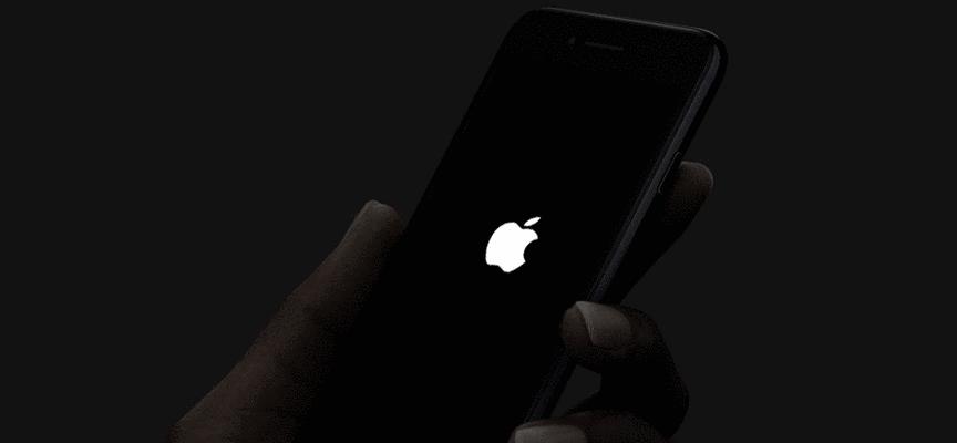 解决iPhone拍照黑屏问题的有效方法（探究iPhone拍照黑屏问题的原因及解决方案）