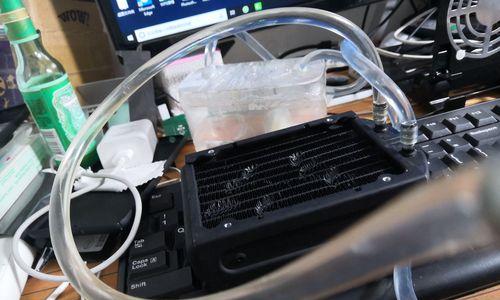 散热器拆卸技巧（掌握拆卸散热器的技巧，延长电脑寿命，提升性能）