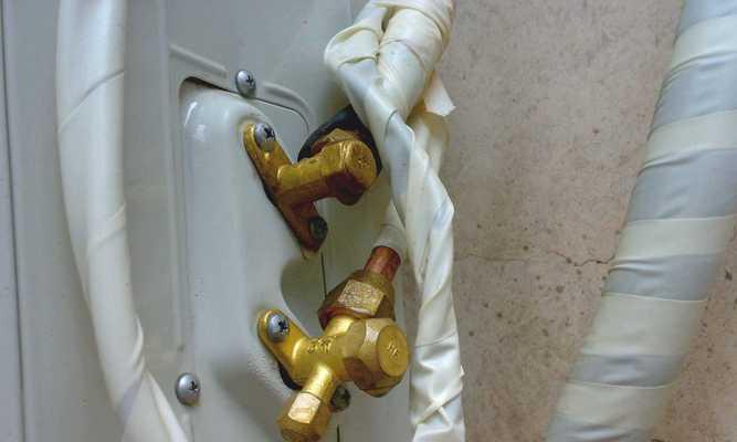 饮水机进水跳闸的原因与解决方法（饮水机跳闸问题分析及解决方案）