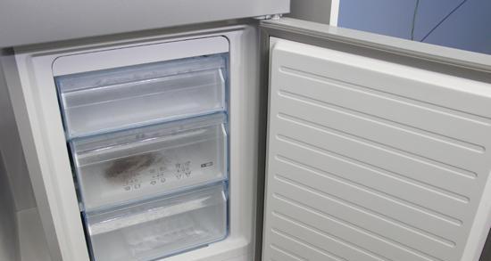 如何解决冰箱不制冷的问题（应对冰箱失去制冷功能的有效方法）
