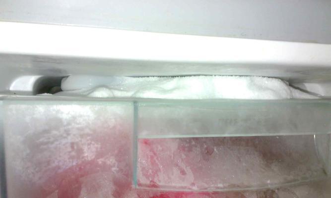 松下冰箱为何容易结冰（原因分析及避免措施）
