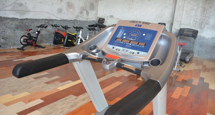 跑步机e-2故障及解决方法（详解跑步机出现e-2故障的原因和解决方案）
