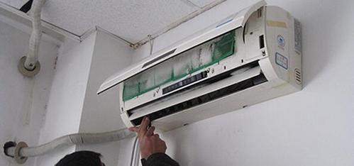 如何正确清洗中央空调，让空气更清新（简单步骤）