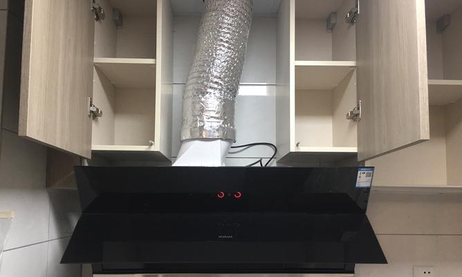 红日油烟机常见故障维修指南（日常养护助您延长使用寿命）