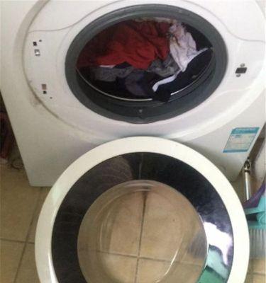 如何修理坏了的洗衣机玻璃（细心操作）