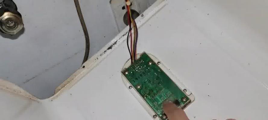 意菲尼壁挂炉E2故障原因及维修办法（探索意菲尼壁挂炉E2故障的根源及解决方案）