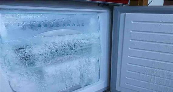 自动冰箱无法结冰的原因及解决方法（为什么自动冰箱无法结冰）