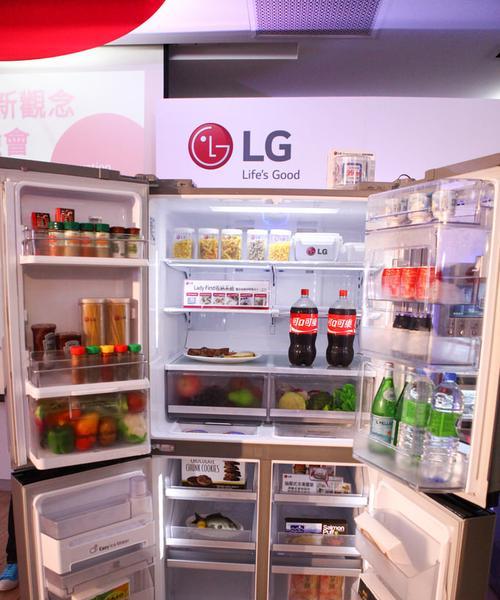 为什么LG冰箱灯不亮（探寻LG冰箱灯不亮的原因及解决方法）