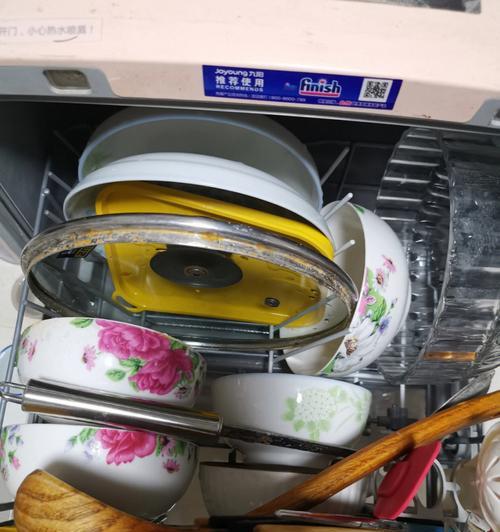 解决九阳洗碗机漏水问题的维修方法（如何修复九阳洗碗机漏水问题及关键步骤）