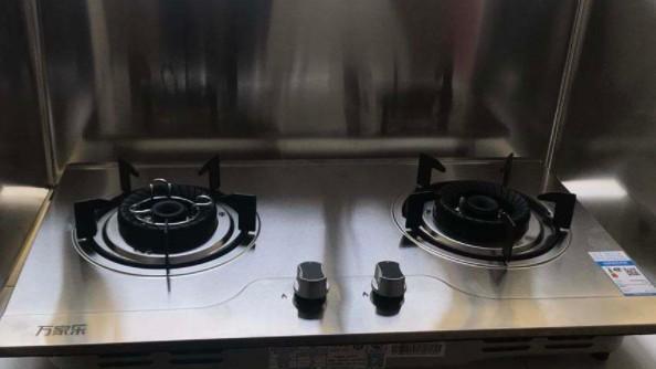 家用普通燃气灶改装方法（提升家庭厨房烹饪体验的关键步骤）