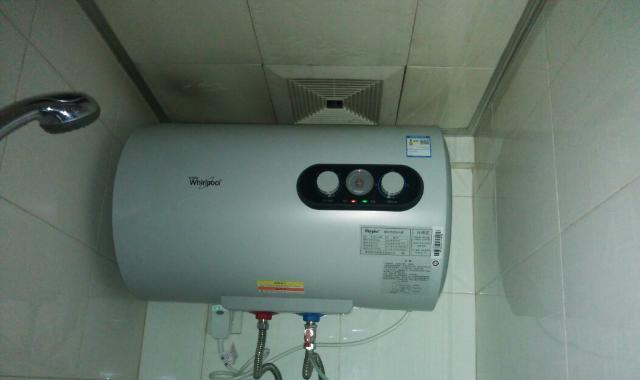 解决惠而浦热水器E5故障的方法（遇到E5故障怎么办）