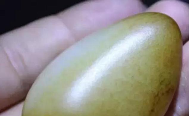 和田玉怎么鉴别玉的好坏（浅析两种玉的鉴别方法）