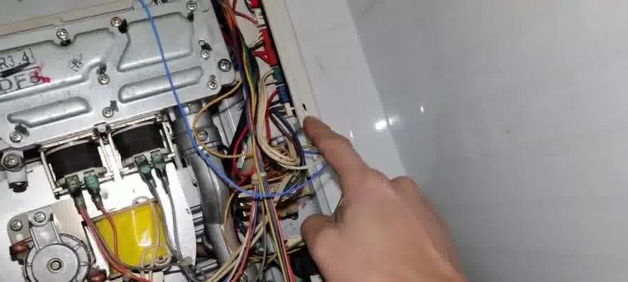 热水器不打火的解决方法（如何应对热水器无法点火的问题）