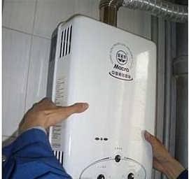 以上门清洗热水器多钱（了解以上门清洗热水器的费用及服务质量）