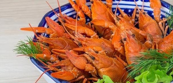 龙虾的冷冻保存方法（简单易行的冷冻技巧）