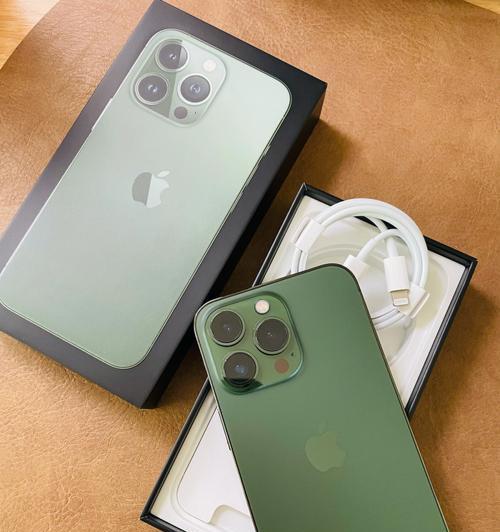 iPhone13Pro（超感光摄影、强劲性能）