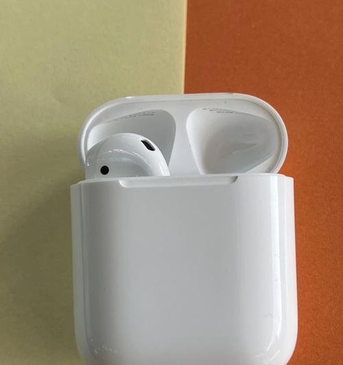 掌握AirPods苹果耳机的实用技巧（提升使用体验的15个关键技巧与窍门）