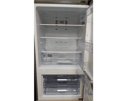 美菱冰箱快速除冰的小窍门（告别冰箱结冰困扰）