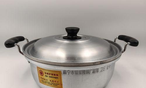南宁电磁炉起火的危险与预防（探索南宁电磁炉起火的原因和解决方案）