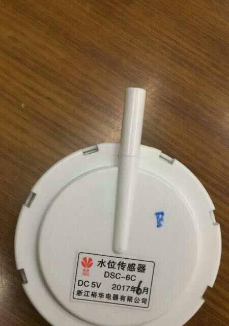 如何修复照明灯不亮的问题（简单解决方法及注意事项）