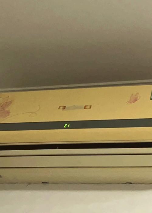 解决约克空调显示E2故障的方法（探寻E2故障原因与解决办法）