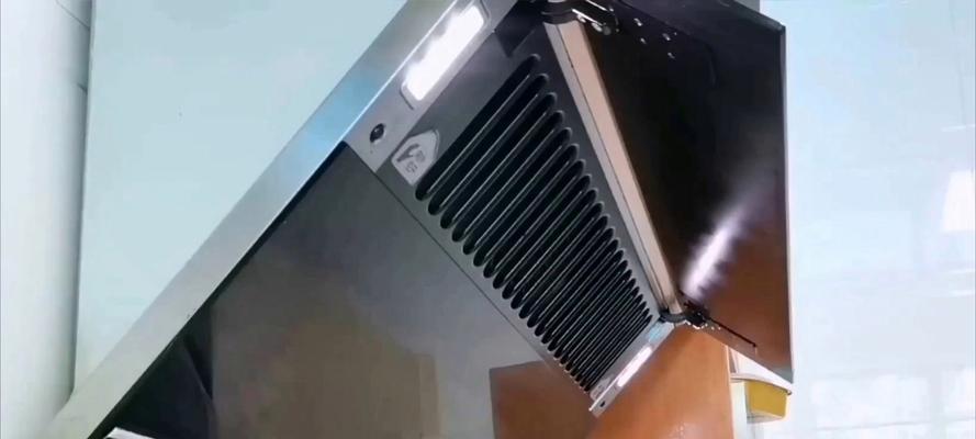 油烟机吱吱响的原因及维修方法（排查油烟机吱吱响的问题）