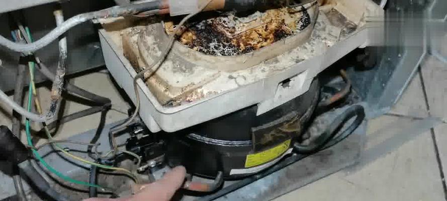 卡萨帝冰箱压缩机不工作的检修方法（解决冰箱压缩机不工作的实用技巧）