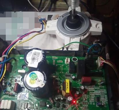 成都格力空调维修电话是多少？如何快速联系维修服务？