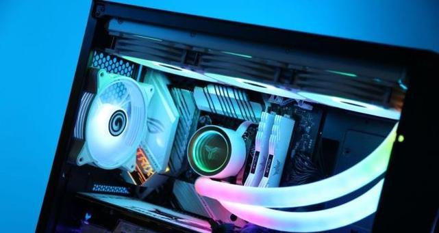 十代i7处理器搭配哪款主板最佳？兼容性问题如何解决？