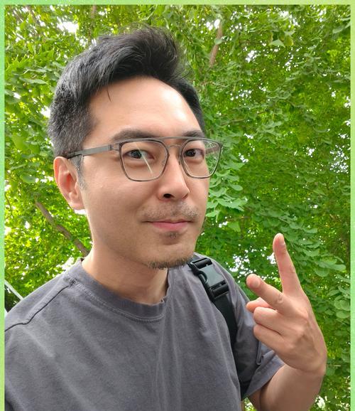 单手自拍手机照片技巧有哪些？