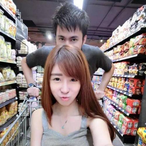 商场中如何用儿童手机拍出好照片？有哪些技巧？