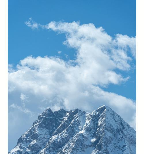 在雪山上用手机拍照有什么技巧？