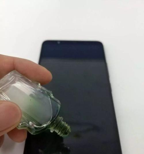 手机拍照防手印设置方法是什么？