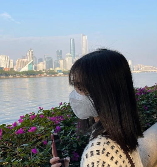 手机拍照时如何拍出好看的侧脸？