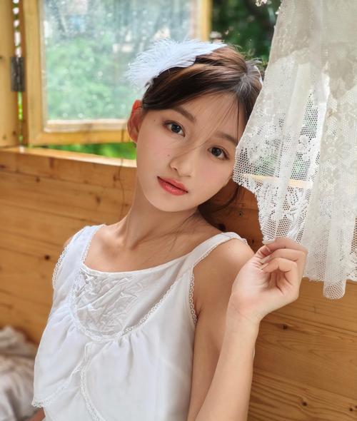 如何使用手机自拍才能拍出好看的照片？