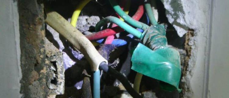 投影仪插座缺少地线会怎样？如何确保安全使用？